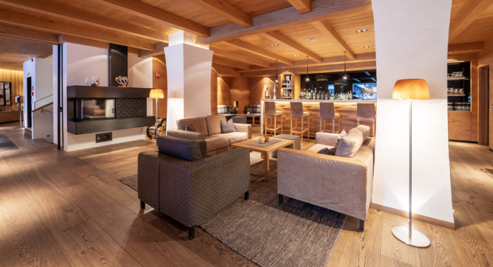 Hotel Stella, Selva & S.Cristina ski chalet, image 3